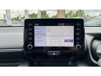 Toyota Yaris 1.5 Hybrid Design 5dr CVT Hybrid Hatchback