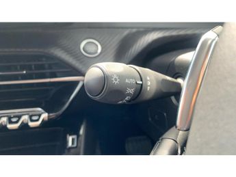 Peugeot 208 1.2 PureTech 100 Active Premium + 5dr EAT8 Petrol Hatchback