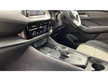 Nissan Qashqai 1.3 DiG-T MH 158 Acenta Premium 5dr Xtronic Petrol Hatchback
