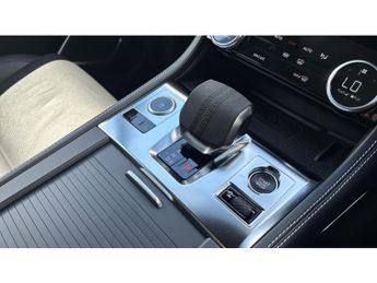 Jaguar F-Pace 2.0 D200 R-Dynamic SE Black 5dr Auto AWD Diesel Estate