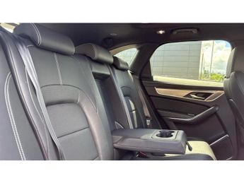 Jaguar F-Pace 2.0 D200 R-Dynamic SE Black 5dr Auto AWD Diesel Estate