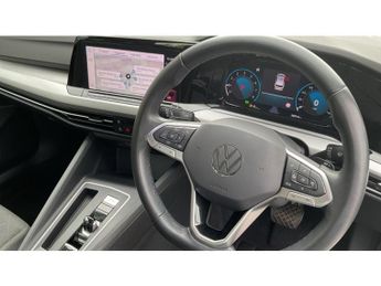 Volkswagen Golf 1.0 eTSI Life 5dr DSG Petrol Estate