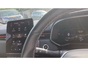 Renault Clio 1.6 E-TECH Hybrid 140 RS Line 5dr Auto Hybrid Hatchback