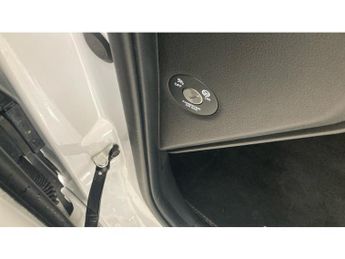 Hyundai i10 1.2 MPi SE Connect 5dr Auto Petrol Hatchback