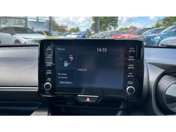 Toyota Yaris 1.5 Hybrid Design 5dr CVT Hybrid Hatchback