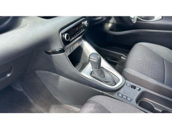 Toyota Yaris 1.5 Hybrid Design 5dr CVT Hybrid Hatchback