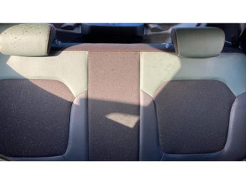 Dacia Spring 27kWh Extreme 65 48kW 5dr Auto Electric Hatchback
