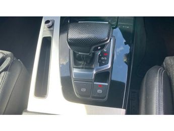 Audi Q5 40 TDI Quattro S Line 5dr S Tronic Diesel Estate