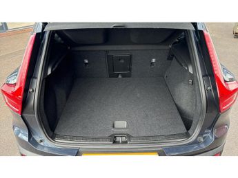 Volvo XC40 1.5 T3 [163] R DESIGN 5dr Geartronic Petrol Estate