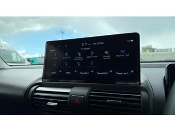 Hyundai INSTER 85kW 02 49kWh 5dr Auto Electric Hatchback