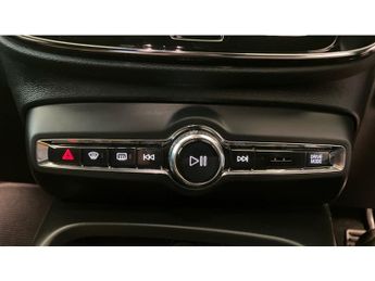Volvo XC40 1.5 T5 Recharge PHEV R DESIGN Pro 5dr Auto Estate