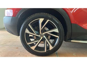 Volvo XC40 1.5 T5 Recharge PHEV R DESIGN Pro 5dr Auto Estate