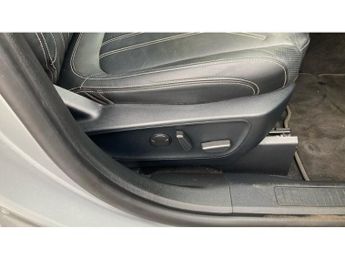 Ford Kuga 2.5 FHEV Vignale 5dr CVT Hybrid Estate