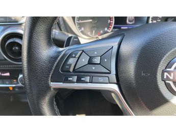 Nissan Juke 1.0 DiG-T 114 N-Connecta 5dr DCT Petrol Hatchback