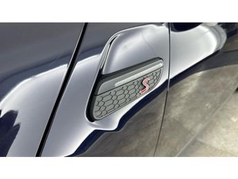 MINI Hatchback 2.0 Cooper S Exclusive 3dr Auto Petrol Hatchback