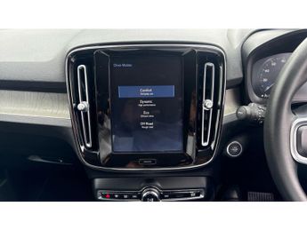Volvo XC40 2.0 T4 Inscription 5dr Geartronic Petrol Estate