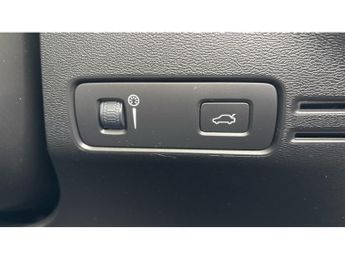 Volvo XC40 2.0 T4 Inscription 5dr Geartronic Petrol Estate