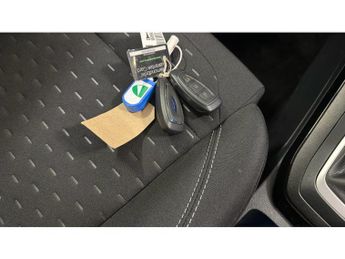 Ford Puma 1.0 EcoBoost Hybrid mHEV 155 Titanium DCT 5dr Petrol Hatchback