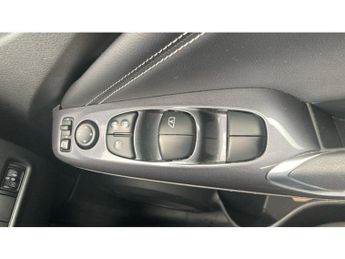 Nissan Juke 1.6 Hybrid Tekna 5dr Auto Hybrid Hatchback