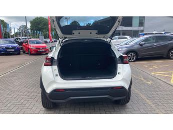 Nissan Juke 1.6 Hybrid Tekna 5dr Auto Hybrid Hatchback