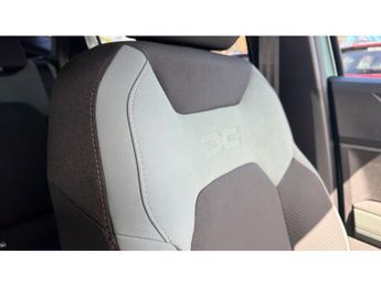Dacia Duster 1.6 Hybrid 140 Extreme 5dr Auto Hybrid Estate