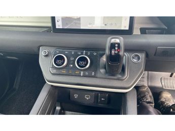 Land Rover Defender 3.0 D250 X-Dynamic SE 90 3dr Auto Diesel Estate