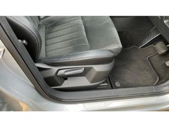 Skoda Karoq 1.5 TSI SE L 5dr DSG Petrol Estate