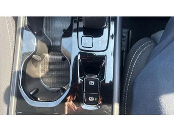 Volvo XC40 2.0 B4P Plus Dark 5dr AWD Auto Petrol Estate