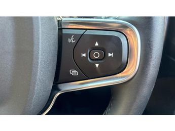 Volvo XC40 2.0 B4P Plus Dark 5dr AWD Auto Petrol Estate
