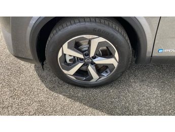 Nissan Qashqai 1.5 E-Power N-Connecta 5dr Auto Hybrid Hatchback