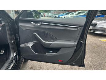 Skoda Octavia 2.0 TSI vRS 5dr DSG Petrol Hatchback