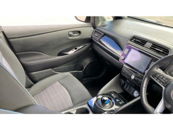 Nissan LEAF 110kW N-Connecta 39kWh 5dr Auto Electric Hatchback