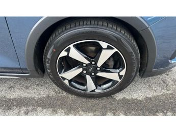Ford Focus 1.0 EcoBoost Hybrid mHEV Active 5dr Auto Petrol Hatchback