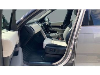 Land Rover Discovery 3.0 D300 Dynamic SE 5dr Auto Diesel Station Wagon