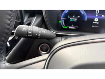 Toyota Corolla 1.8 Hybrid Design 5dr CVT Hybrid Hatchback