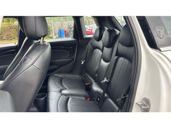 MINI Hatchback 1.5 Cooper Exclusive Premium 5dr Auto Petrol Hatchback