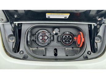 Nissan LEAF 110kW N-Connecta 40kWh 5dr Auto Electric Hatchback