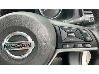 Nissan LEAF 110kW N-Connecta 40kWh 5dr Auto Electric Hatchback