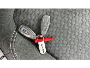 Ford Puma 1.0 EcoBoost Hybrid mHEV Titanium Design 5dr DCT Petrol Hatchbac