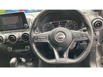 Nissan Juke 1.0 DiG-T 114 N-Connecta 5dr DCT Petrol Hatchback