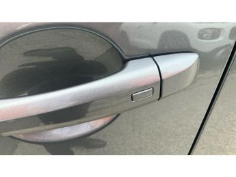 Nissan Qashqai 1.3 DiG-T MH 158 N-Connecta 5dr Xtronic Petrol Hatchback