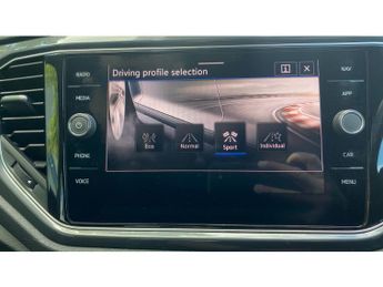 Volkswagen T-Roc 1.5 TSI EVO R-Line 5dr DSG Petrol Hatchback