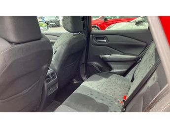 Nissan Qashqai 1.3 DiG-T MH 158 N-Connecta 5dr Xtronic Petrol Hatchback