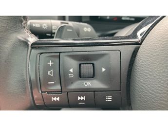 Nissan Qashqai 1.3 DiG-T MH 158 N-Connecta 5dr Xtronic Petrol Hatchback