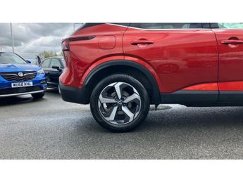 Nissan Qashqai 1.3 DiG-T MH 158 N-Connecta 5dr Xtronic Petrol Hatchback