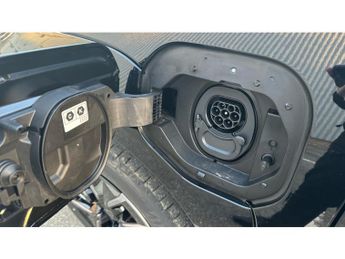 Toyota bZ4X 165kW Design 73kWh 5dr Auto Electric Hatchback