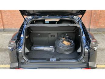 Toyota Urbancruiser 128kW Design 61kWh 5dr Auto Electric Estate