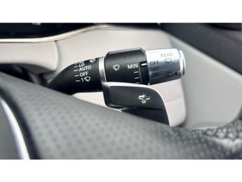 Land Rover Range Rover Evoque 1.5 P300e R-Dynamic SE 5dr Auto Hatchback
