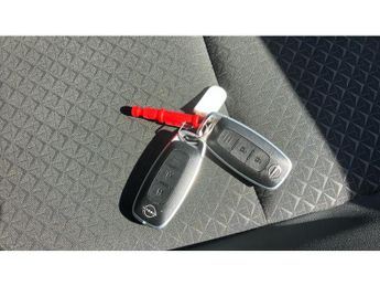 Nissan Juke 1.6 Hybrid N-Connecta 5dr Auto Hybrid Hatchback