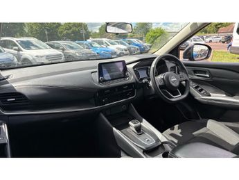 Nissan Qashqai 1.3 DiG-T MH 158 Acenta Premium 5dr Xtronic Petrol Hatchback